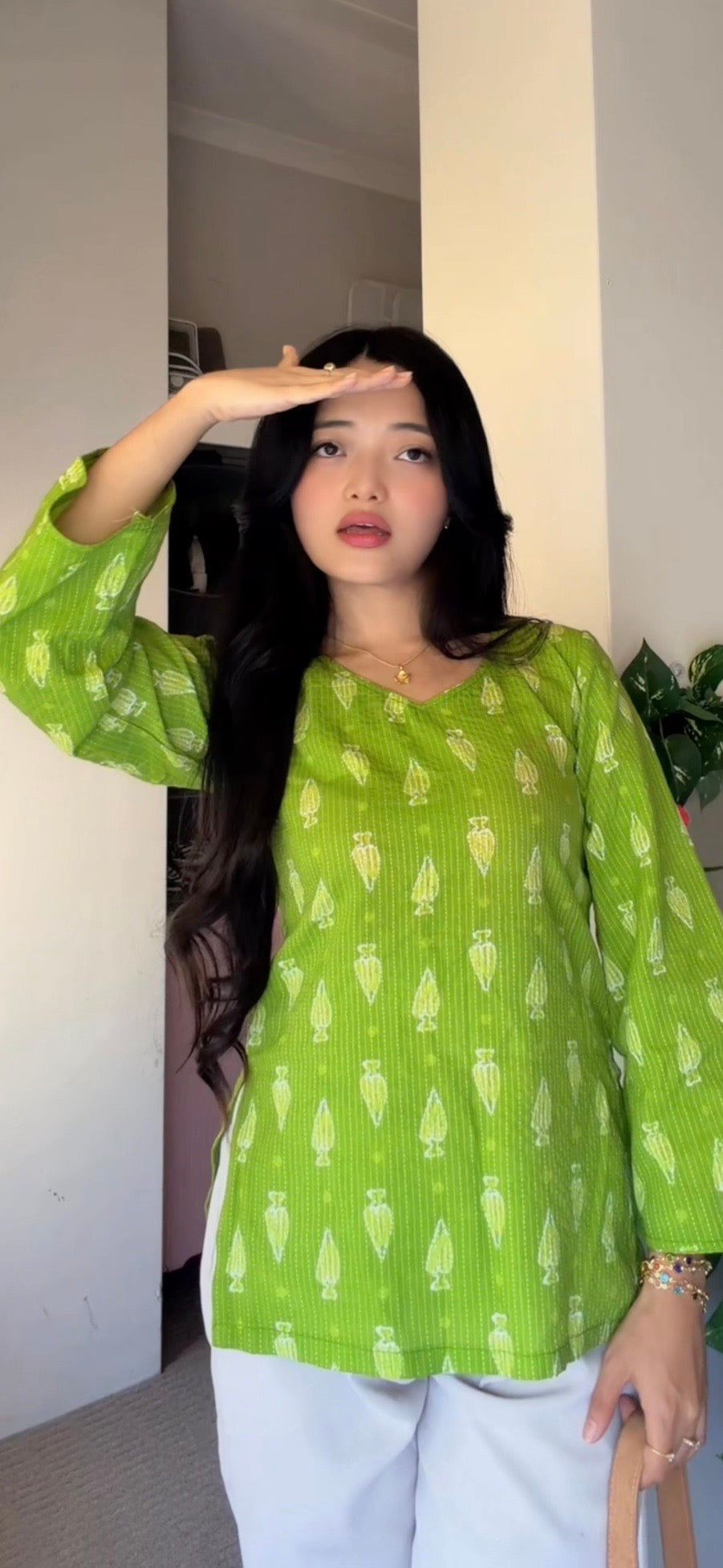 FULL SLEEVE SHORT KURTHI